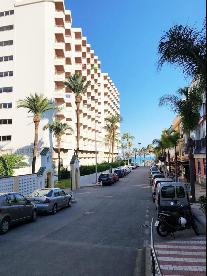 Appartement Apartamento Carole Playa Bajondillo Torremolinos Beach - Playa A 30 Segundos - Wifi - Parking - Terraza Extérieur photo